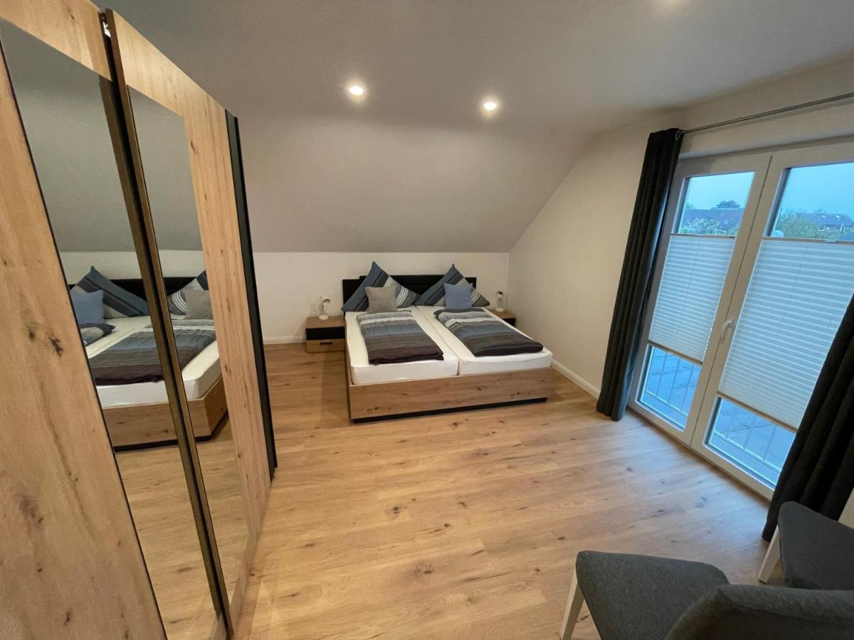 Huus Apartment *